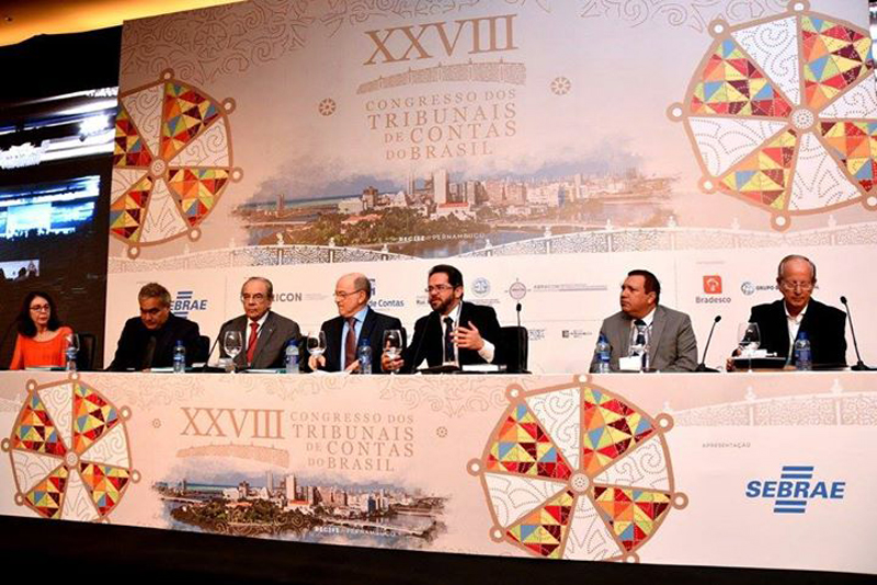 Cerca de 600 representantes dos Tribunais de Contas do Brasil participaram do Congresso (Foto: Marilia Auto)